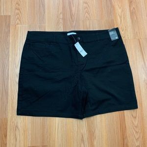 Black twill shorts.